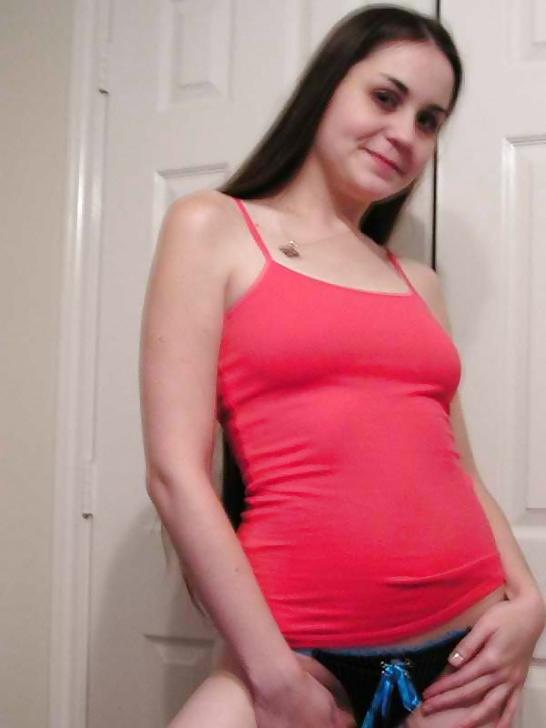 24P Cute Brunette Teen