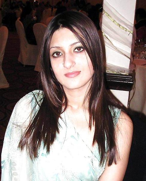 15P Hira, the real hot cock crazy bitch