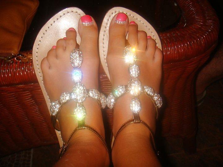 25P Feet and Heel Fetish
