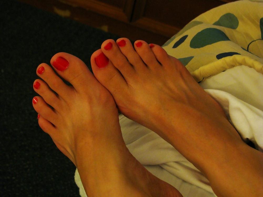 21P Fantastic Feet