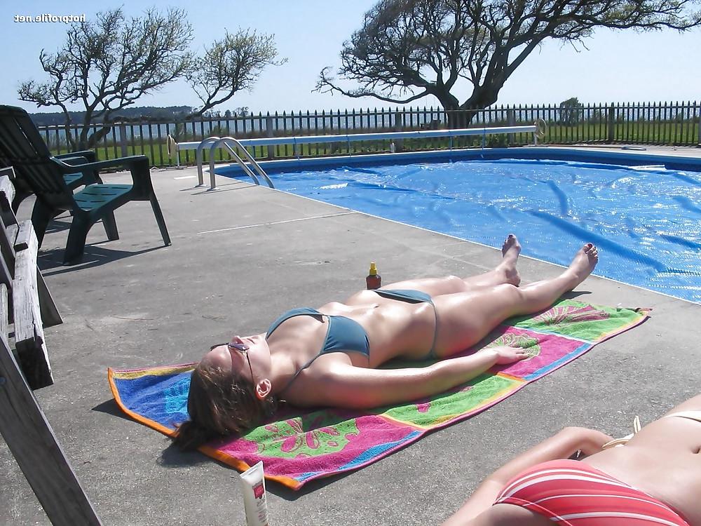 17P Beach bitch
