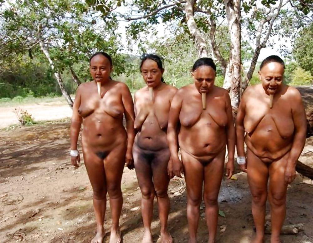 25P Jungle girls from Kenia