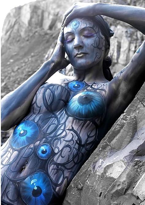 8P The Beauty of Body Art non porn