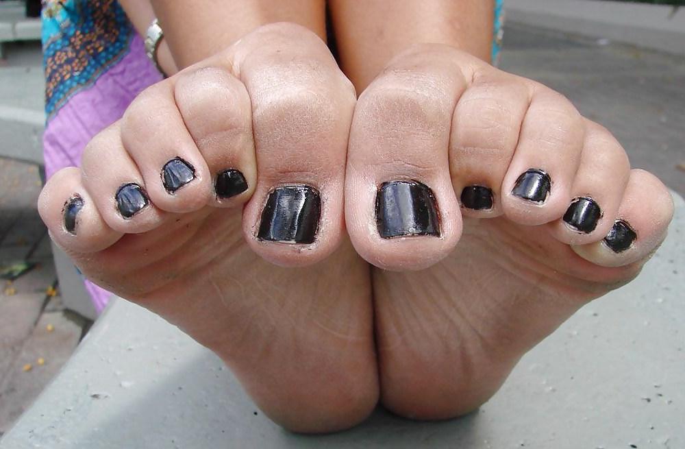 25P Soles & Toes
