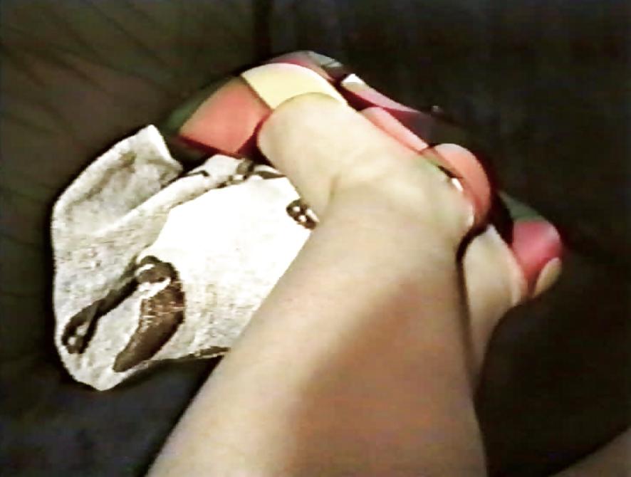 12P SAG - My Sexy Wife's Hand- and Mouthful of Fun 09