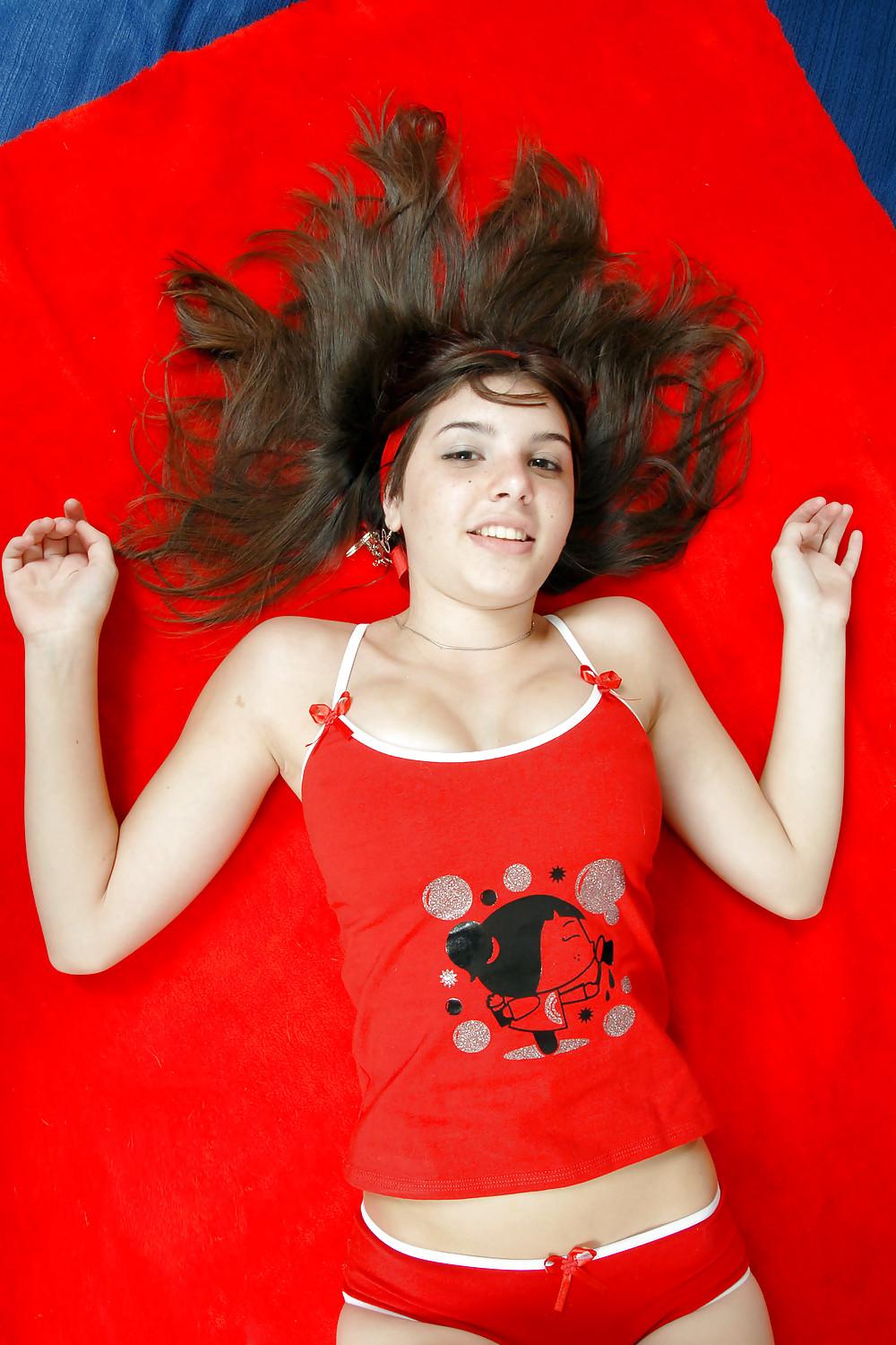 24P Cute Teen Girl In Red Underwear