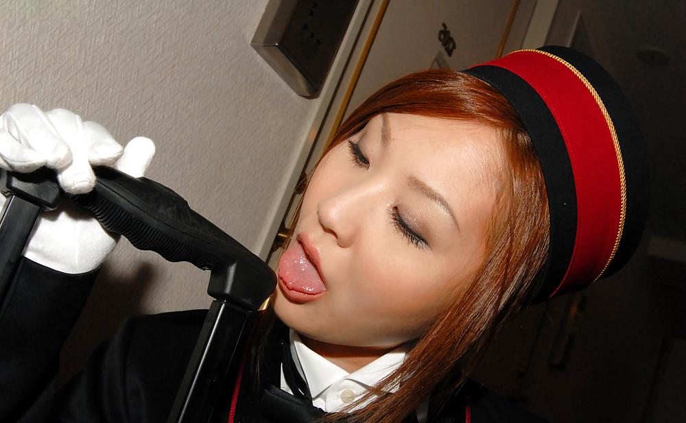 12P Japanese hotel staff flashing in public