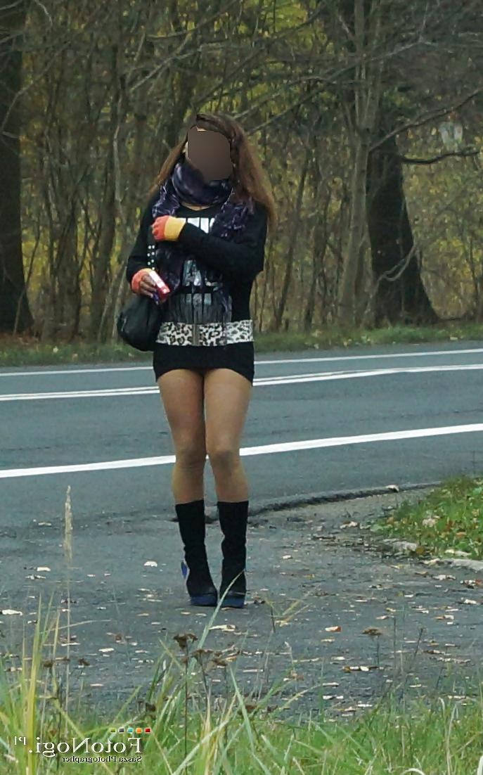 6P Real street hookers prostitution