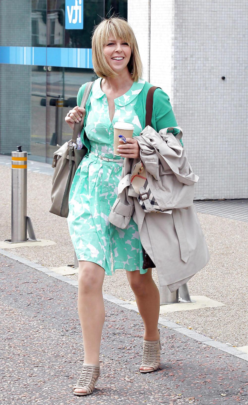 25P British milf Kate Garraway