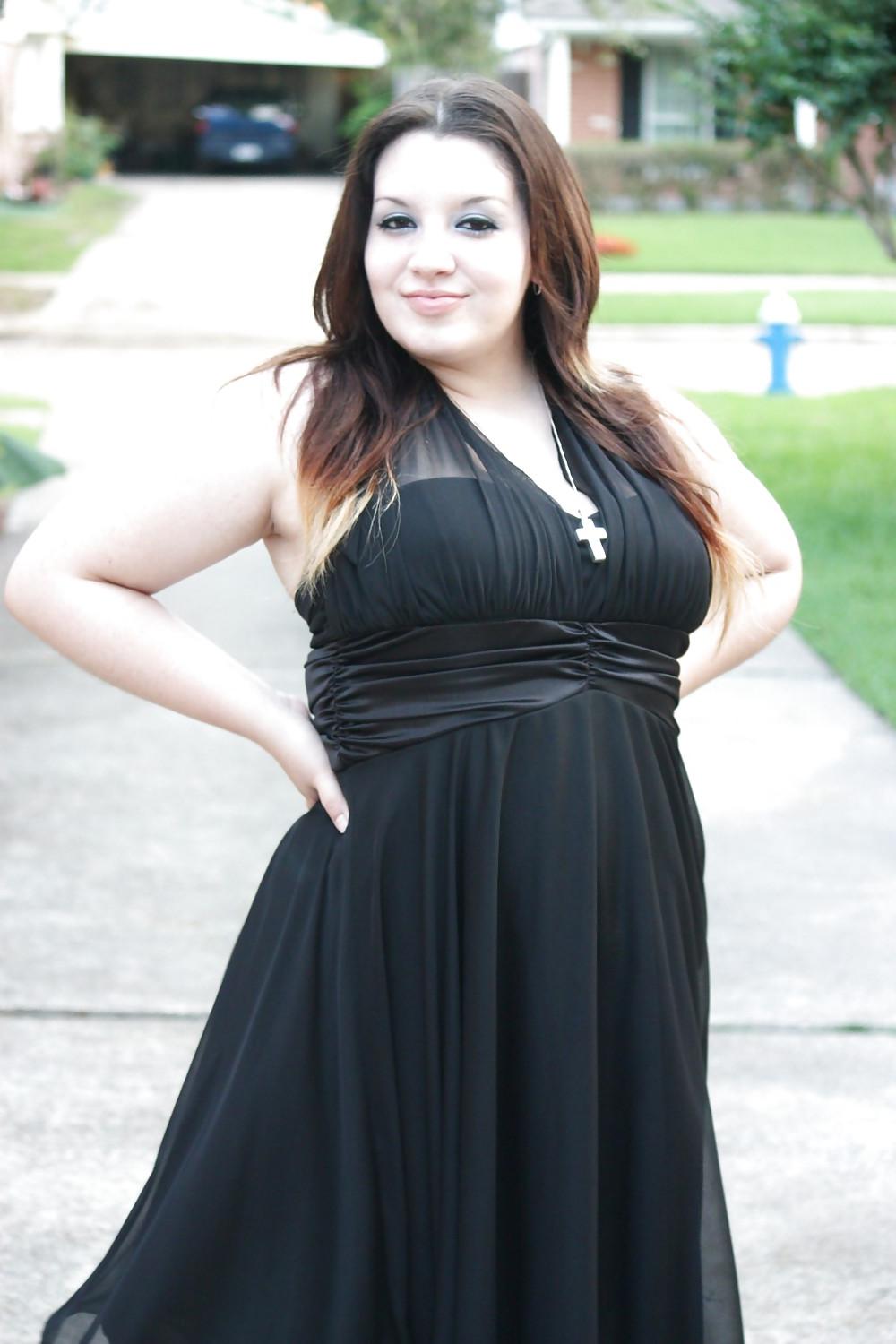 25P Cute Chubby Girl Part 2
