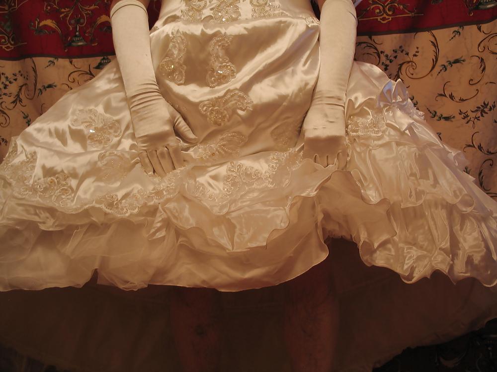 11P Shy sub sissy bride for master mistress
