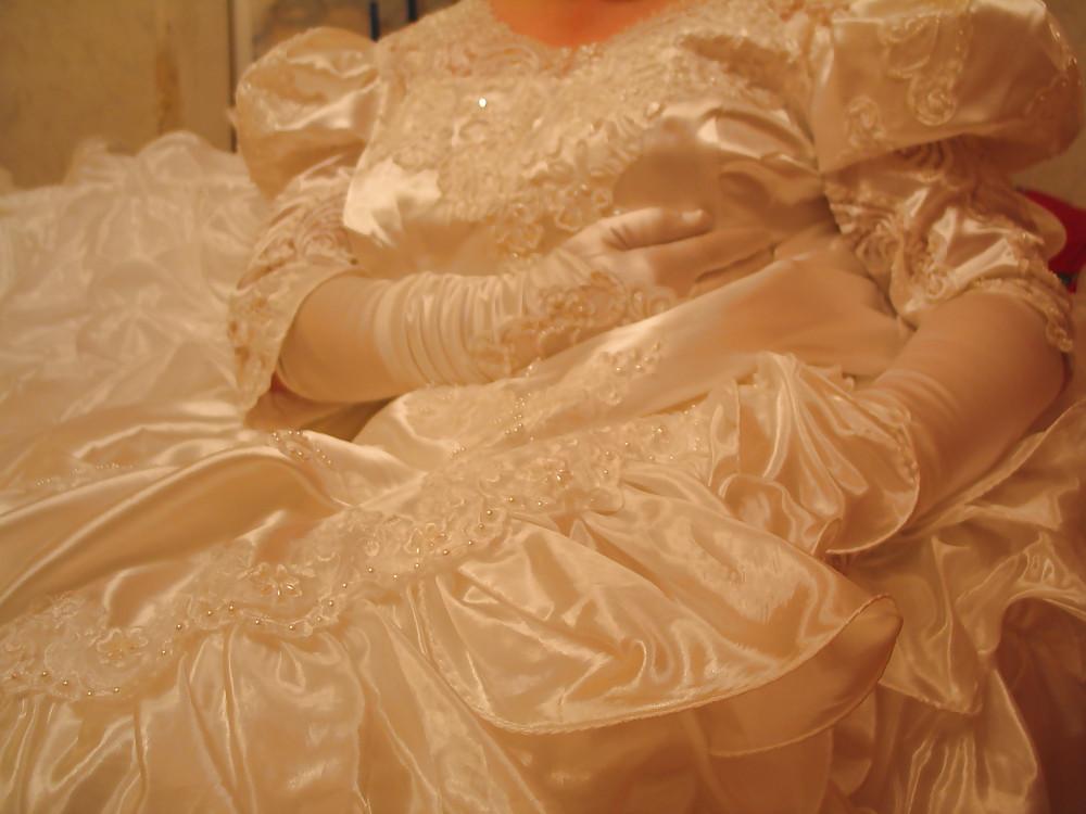 11P Shy sub sissy bride for master mistress