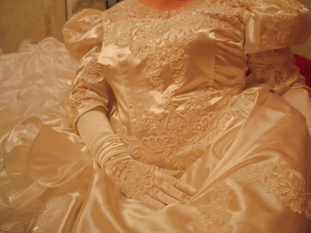 11P Shy sub sissy bride for master mistress