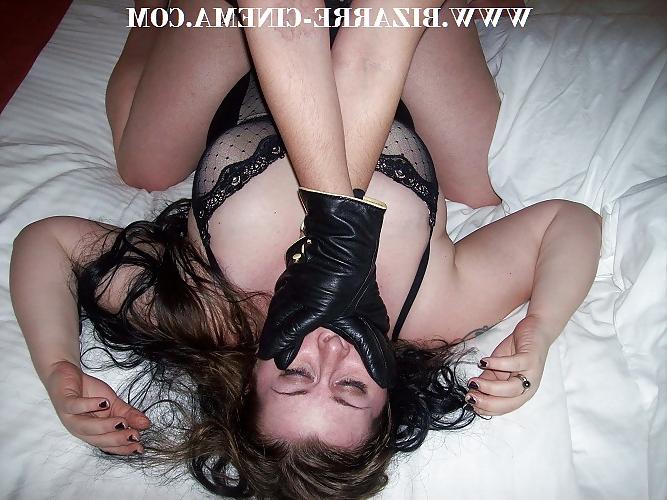 14P Submissive Girls on Bizarre Cinema