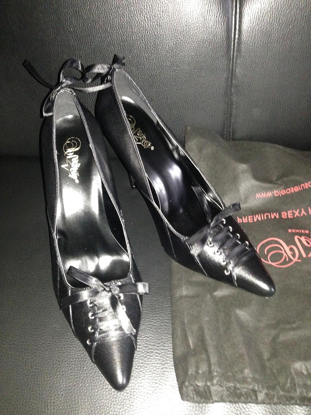 9P New bitch sexy heels