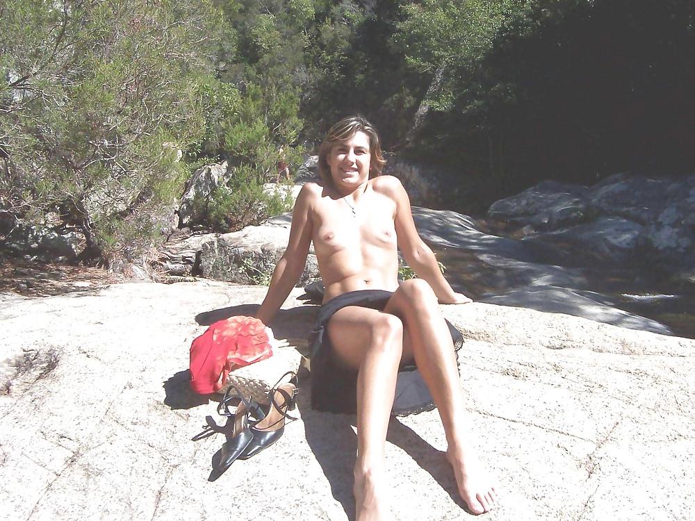 25P Amateur Topless 19