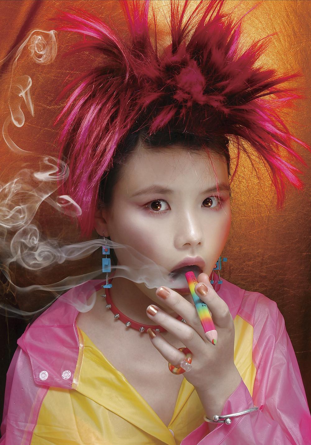 7P New art-exhbt LGBTQ in China (link in comment) 