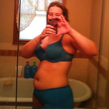 25P Cute Curvy Amateur 2