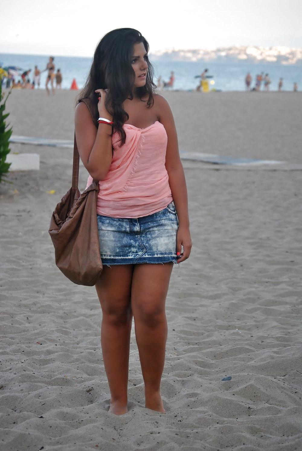 10P Latina Fashion in Denim Skirt 3