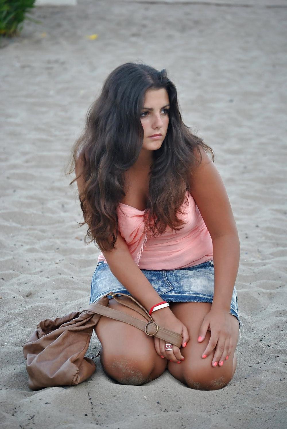 10P Latina Fashion in Denim Skirt 3