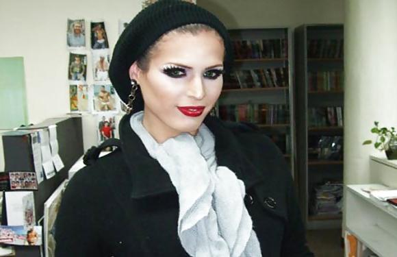 16P Carmen Carrera (Transition to female)