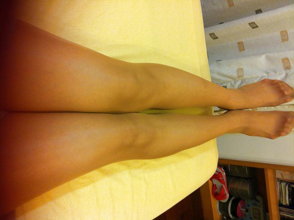24P Pantyhose toes