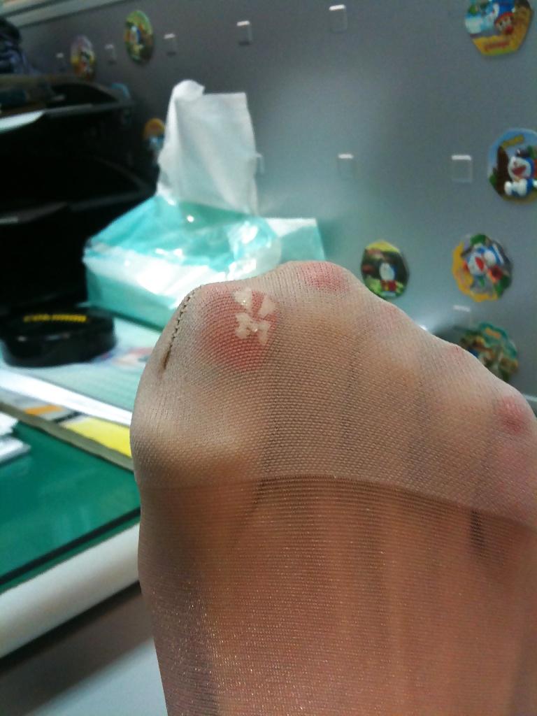 24P Pantyhose toes
