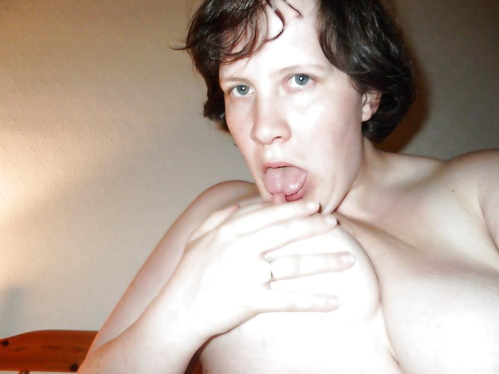 20P Chubby Bitch