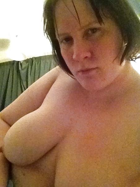 20P Chubby Bitch