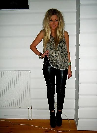 25P Facebook slags