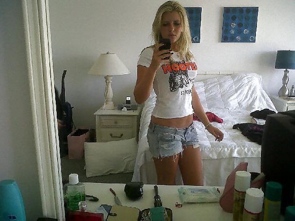 25P Facebook slags