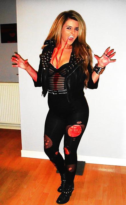 25P Facebook slags