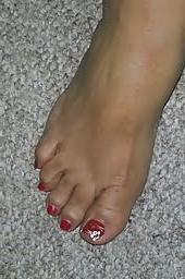 19P feet and toes