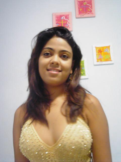 25P Huge boobs: Sweet cute melons of horny girls