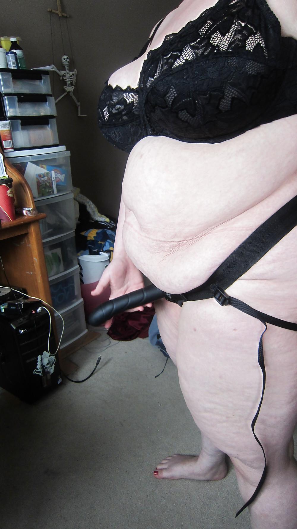 4P Juicy's New Toy