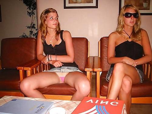 25P Flashing and upskirkt of slut bitch