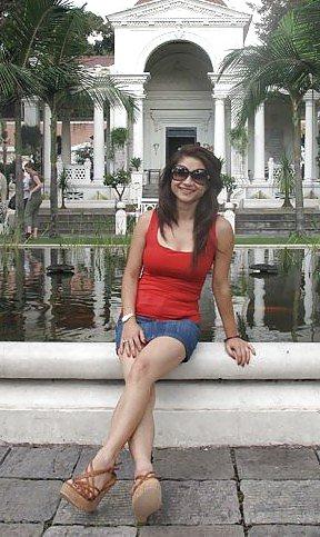 12P Indian Teen Feet