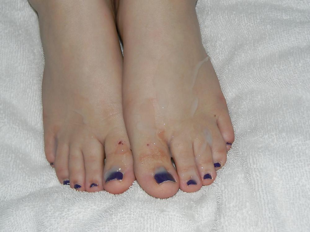 23P Ten Teeny Tiny Tantilizing Toes
