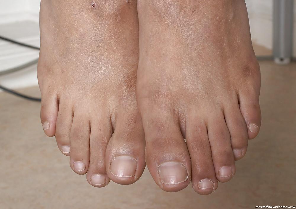22P Nesrin for Feet and Middle-East lovers