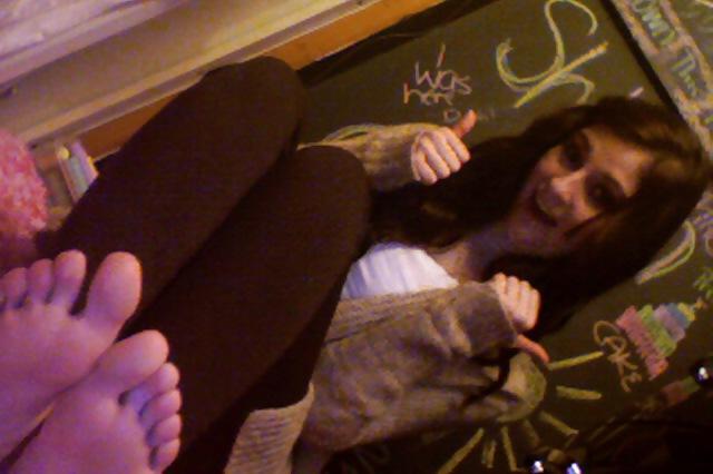 25P Wtf Sexy Teenie Feet reloaded v2.1
