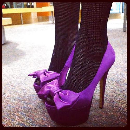 25P Feet and Heel Fetish 5