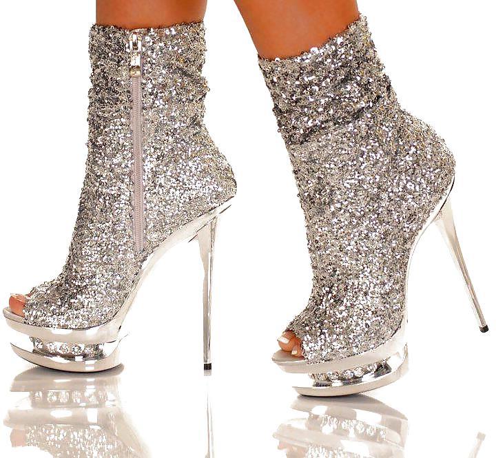 25P Feet and Heel Fetish 7