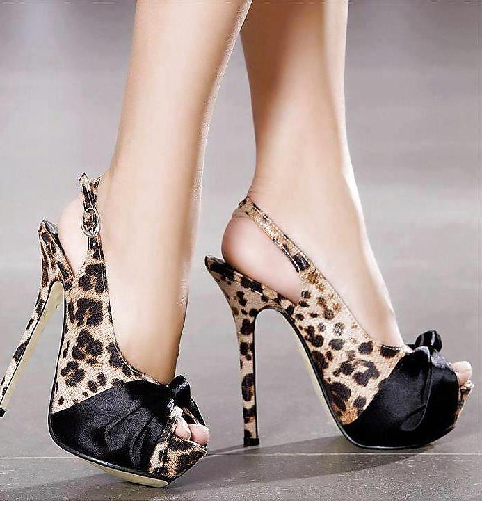 25P Feet and Heel Fetish 7