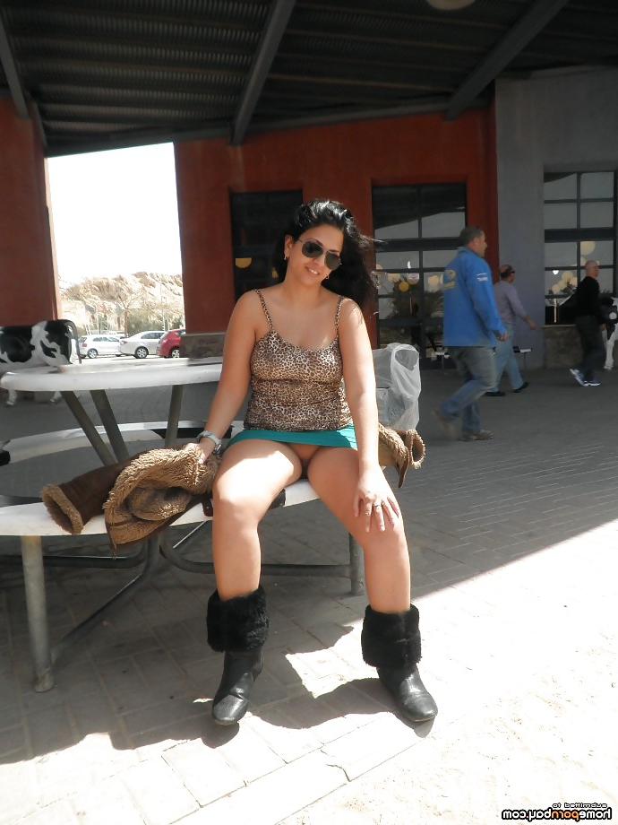 19P Flashing tits in public