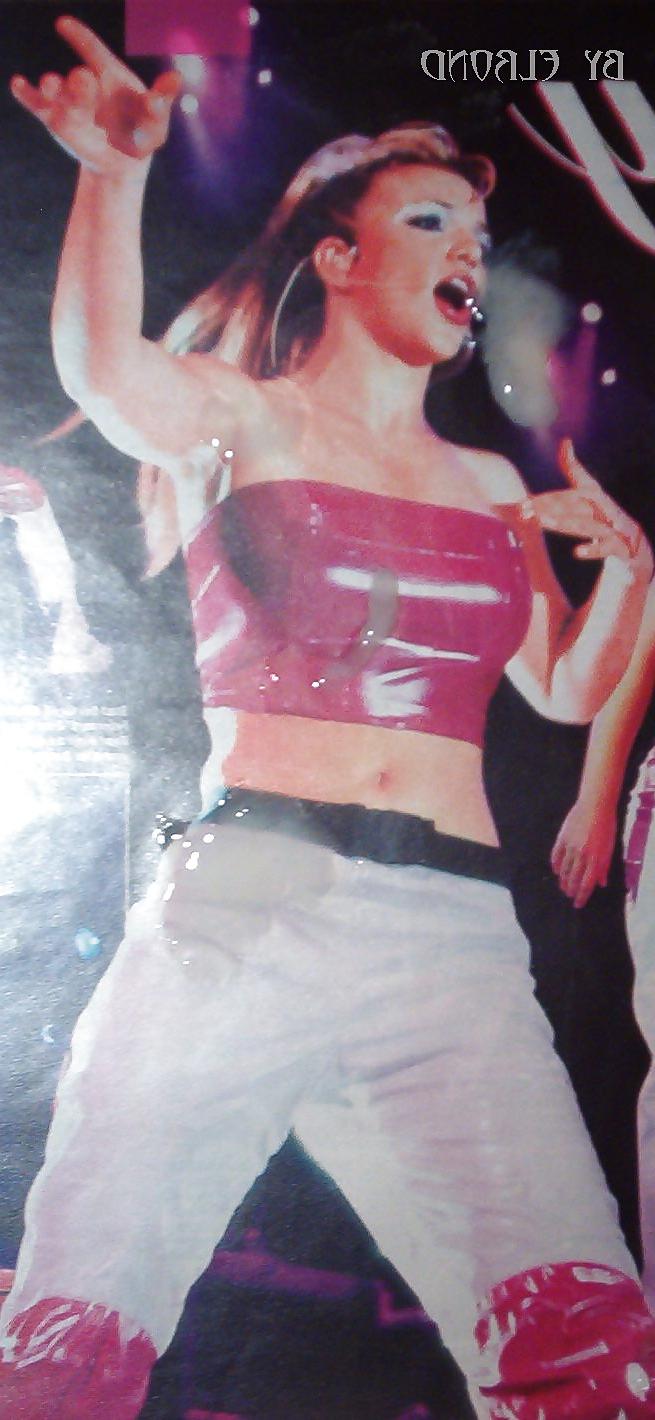 13P Briteny Spears Jizz Pics