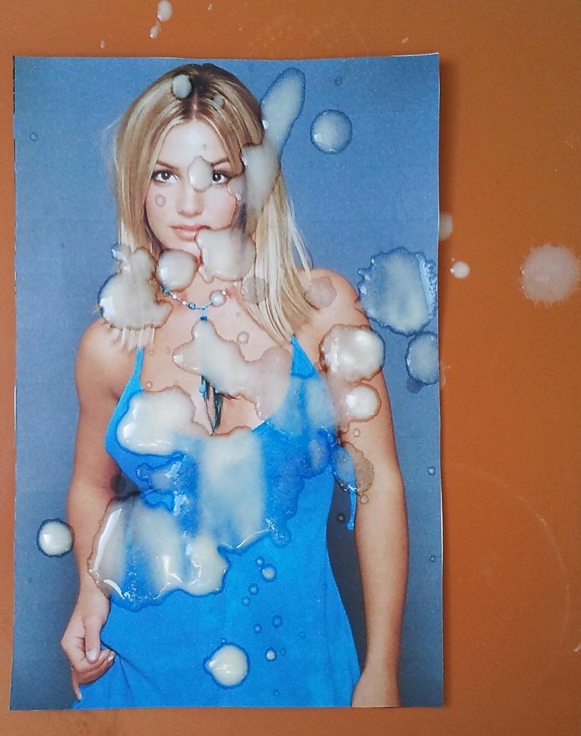 13P Briteny Spears Jizz Pics