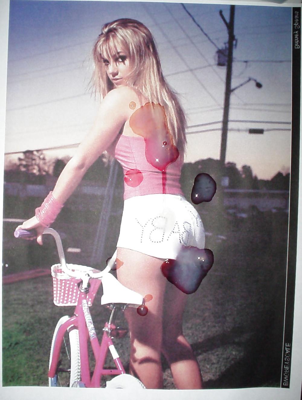 13P Briteny Spears Jizz Pics