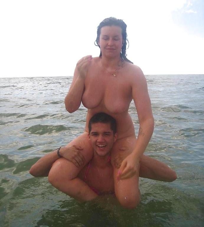 25P Natural nudity