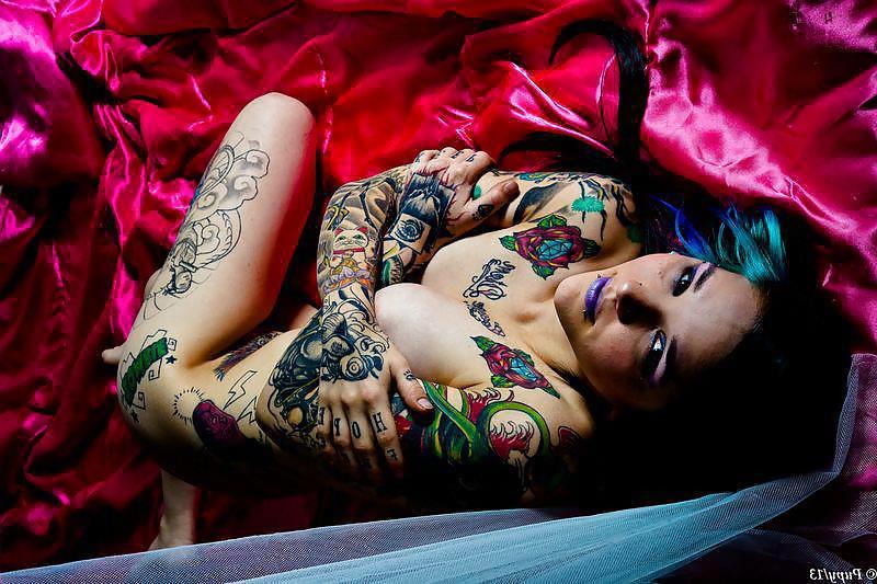 25P Tattoo models (female) 16.1