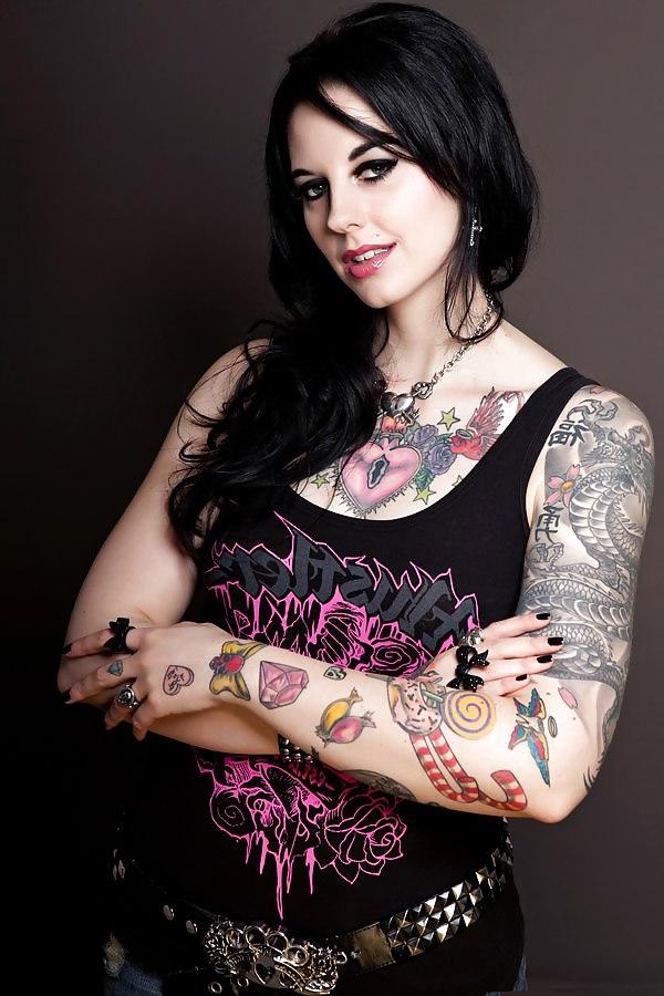 25P Tattoo models (female) 16.1